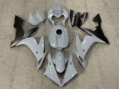 04-06 Nardo Grau & Schwarz R1 Motorrad Verkleidung